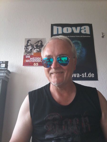 Datei:Ronald Friseur-Hoch.jpg
