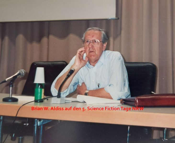 Datei:Aldiss 1992.jpg
